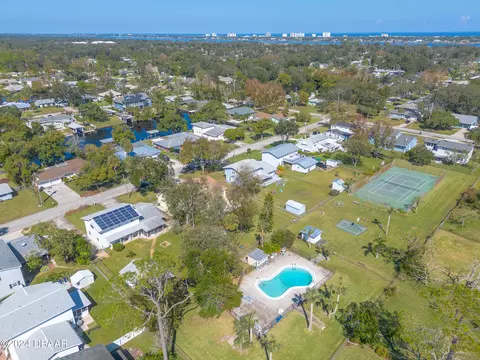 View/Area - 290 Warwick Ave, Ormond Beach, FL 32174 photo 9 of 14