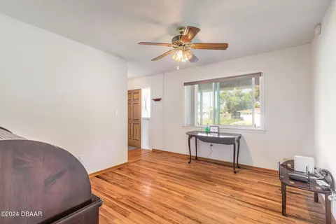 Living - 290 Warwick Ave, Ormond Beach, FL 32174 photo 1 of 4
