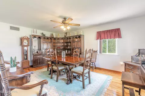 Dining - 290 Warwick Ave, Ormond Beach, FL 32174 photo 3 of 5