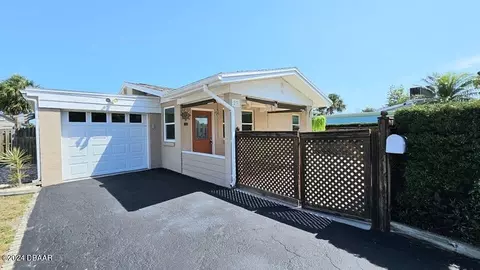 23 Palmetto Dr, Ormond Beach, FL 32176
