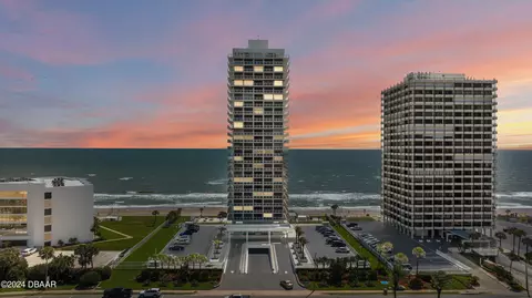 3000 N Atlantic Ave #16, Daytona Beach, FL 32118