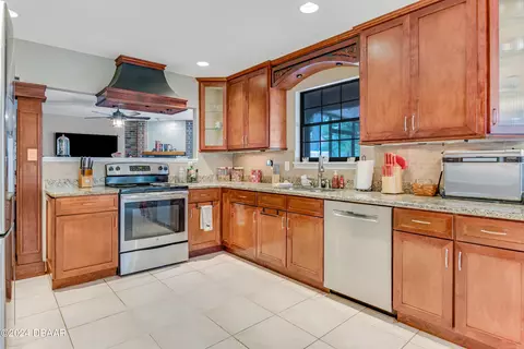 70 Nightingale Ln, Ormond Beach, FL 32174 photo 3