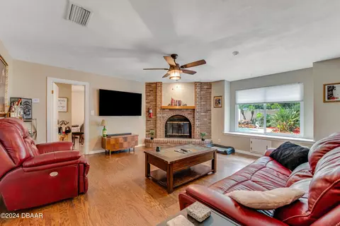 70 Nightingale Ln, Ormond Beach, FL 32174 photo 13