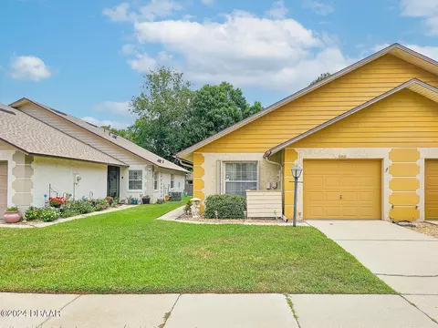859 Brimfield Ct, Port Orange, FL 32127