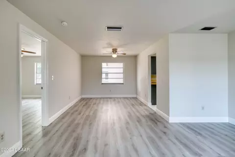 Living - 118 Colina Pl, Ormond Beach, FL 32174 photo 6 of 16