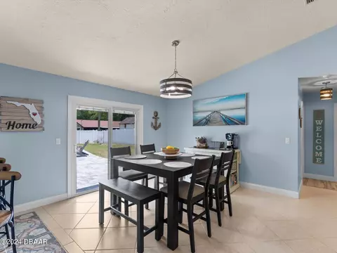 2807 Yule Tree Dr, Edgewater, FL 32141 photo 9