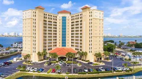 2801 S Ridgewood Ave #417, South Daytona, FL 32119