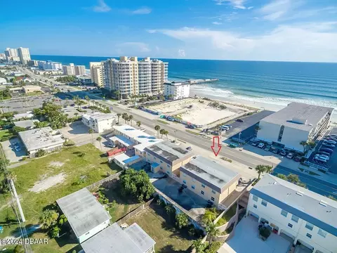 3724 S Atlantic Ave #2, Daytona Beach, FL 32118