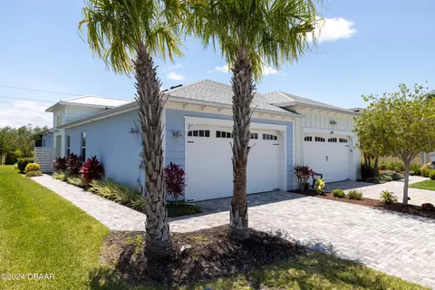 1153 Fins Up Ct, Daytona Beach, FL 32124