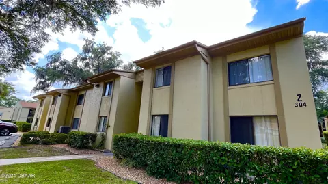 304 Palm Coast Pkwy #101, Palm Coast, FL 32137