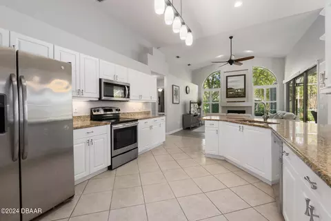 98 Bay Lake Dr, Ormond Beach, FL 32174 photo 6