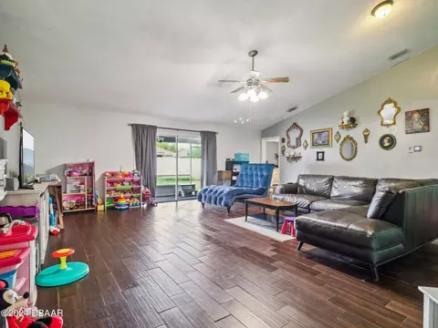 19 Peruvian Ln, Ormond Beach, FL 32174 photo 6