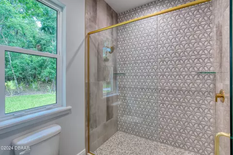Bath - 260 Spreading Oak Ln, Ormond Beach, FL 32174 photo 14 of 15