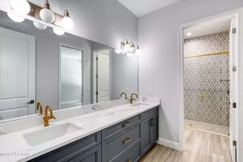 Bath - 260 Spreading Oak Ln, Ormond Beach, FL 32174 photo 13 of 15