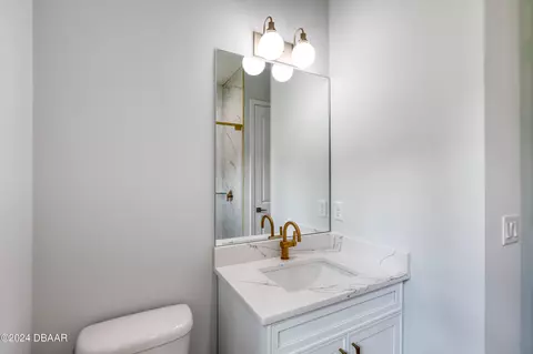 Bath - 260 Spreading Oak Ln, Ormond Beach, FL 32174 photo 10 of 15