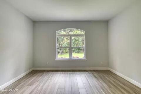 Living - 260 Spreading Oak Ln, Ormond Beach, FL 32174 photo 11 of 11