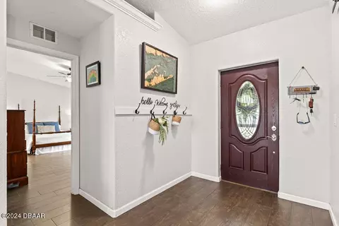 282 Pine St, Ormond Beach, FL 32174 photo 2