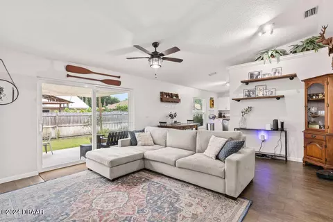 282 Pine St, Ormond Beach, FL 32174 photo 4