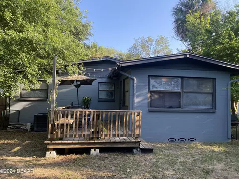 Exterior - 270 Willow Pl, Ormond Beach, FL 32174 photo 2 of 2