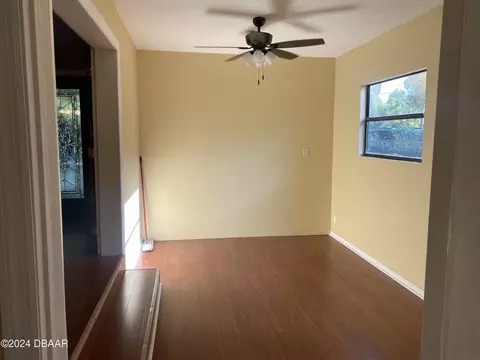 Living - 270 Willow Pl, Ormond Beach, FL 32174 photo 3 of 3