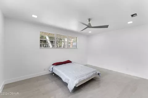 Bedroom - 1327 Oak Forest Dr, Ormond Beach, FL 32174 photo 4 of 5