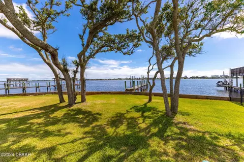 View/Area - 1327 Oak Forest Dr, Ormond Beach, FL 32174 photo 2 of 13