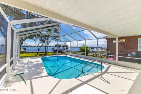 Exterior - 1327 Oak Forest Dr, Ormond Beach, FL 32174 photo 10 of 11