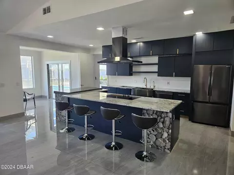 Kitchen - 1327 Oak Forest Dr, Ormond Beach, FL 32174 photo 5 of 11