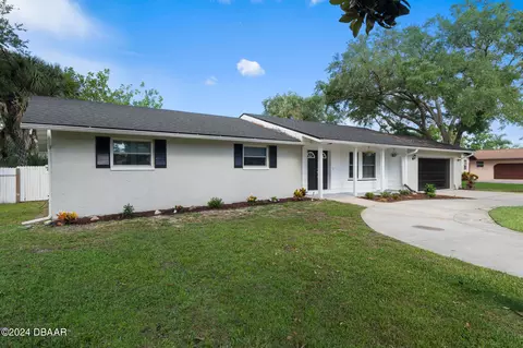 Exterior - 742 N Beach St, Ormond Beach, FL 32174 photo 10 of 10