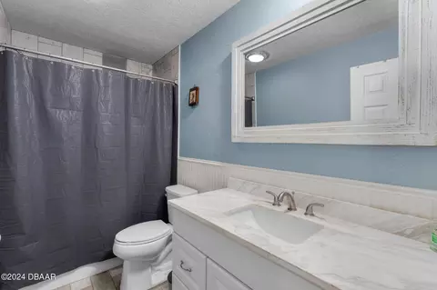 Bath - 742 N Beach St, Ormond Beach, FL 32174 photo 1 of 4