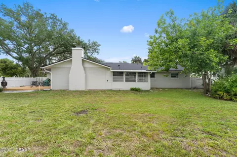 Exterior - 742 N Beach St, Ormond Beach, FL 32174 photo 8 of 10