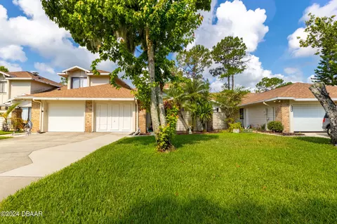 508 Brown Pelican Dr, Daytona Beach, FL 32119