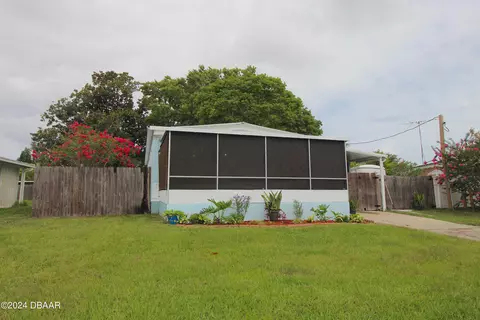 150 Sand Pebble Cir, Port Orange, FL 32129