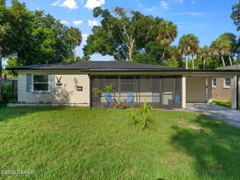1510 Moravia Ave, Holly Hill, FL 32117
