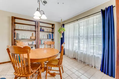 Dining - 1312 Overbrook Dr, Ormond Beach, FL 32174 photo 3 of 4