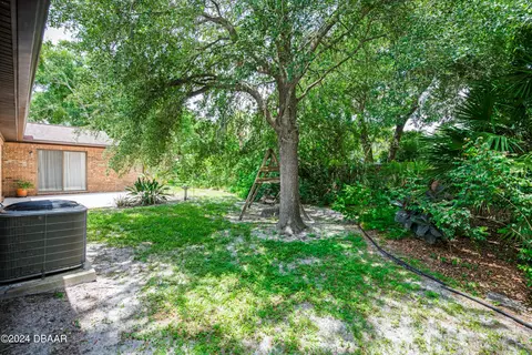 Exterior - 1312 Overbrook Dr, Ormond Beach, FL 32174 photo 2 of 5