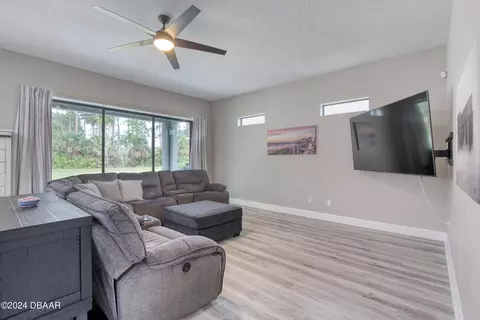 Living - 631 Elk River Dr, Ormond Beach, FL 32174 photo 1 of 2