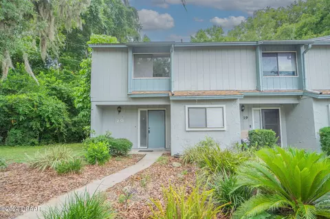 20 Fair Oaks Cir, Ormond Beach, FL 32174
