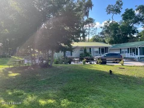 25087 NE 140th Loop Cottage 14, Salt Springs, FL 32134