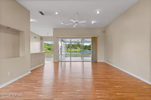 Living - 30 Creek Bluff Way, Ormond Beach, FL 32174 photo 1 of 5