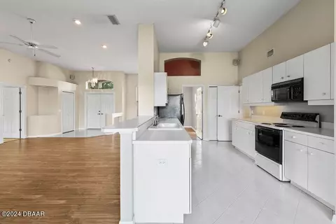 Kitchen - 30 Creek Bluff Way, Ormond Beach, FL 32174 photo 1 of 6