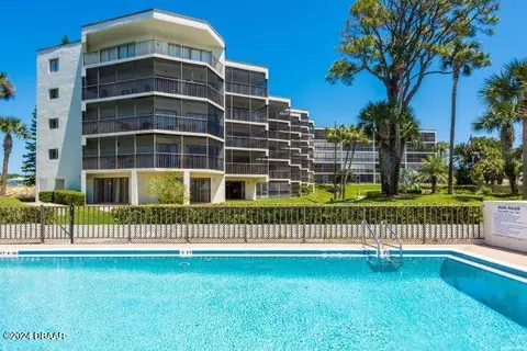944 S Peninsula Dr #301, Daytona Beach, FL 32118