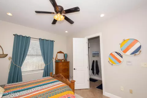 Bedroom - 175 Whitcomb Dr, Geneva, FL 32732 photo 6 of 6