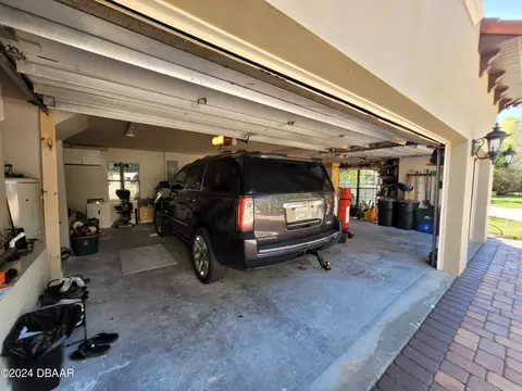 Exterior - 175 Whitcomb Dr, Geneva, FL 32732 photo 14 of 20