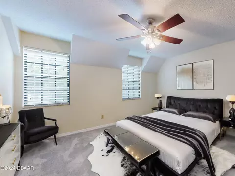 Bedroom - 30 Choctaw Trl, Ormond Beach, FL 32174 photo 10 of 36