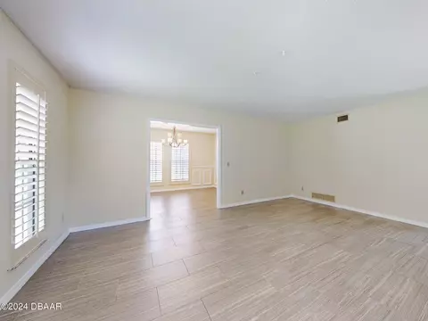 Living - 30 Choctaw Trl, Ormond Beach, FL 32174 photo 5 of 18