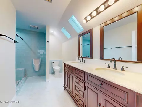 Bath - 30 Choctaw Trl, Ormond Beach, FL 32174 photo 5 of 8