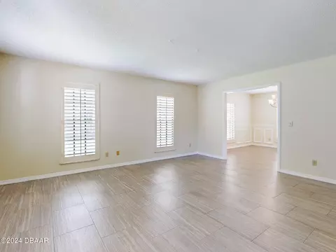 Living - 30 Choctaw Trl, Ormond Beach, FL 32174 photo 1 of 18