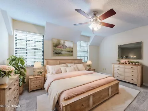 Bedroom - 30 Choctaw Trl, Ormond Beach, FL 32174 photo 9 of 36