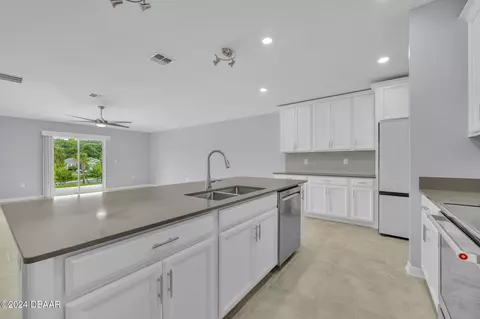 5430 Limestone St, Mount Dora, FL 32757 photo 9